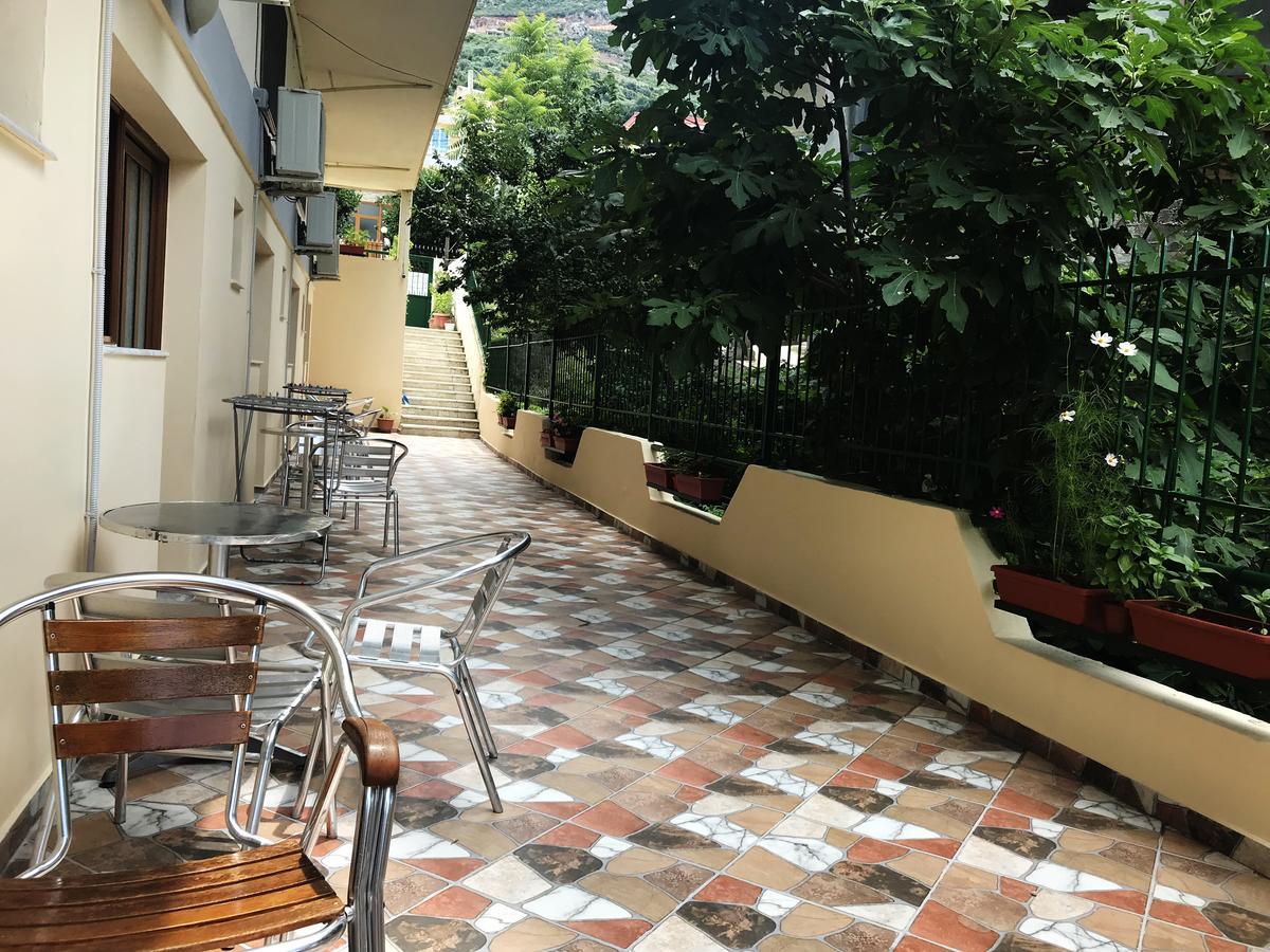 Flutura Apartments Avlonya Dış mekan fotoğraf